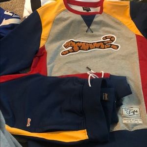 2 piece jogging suit